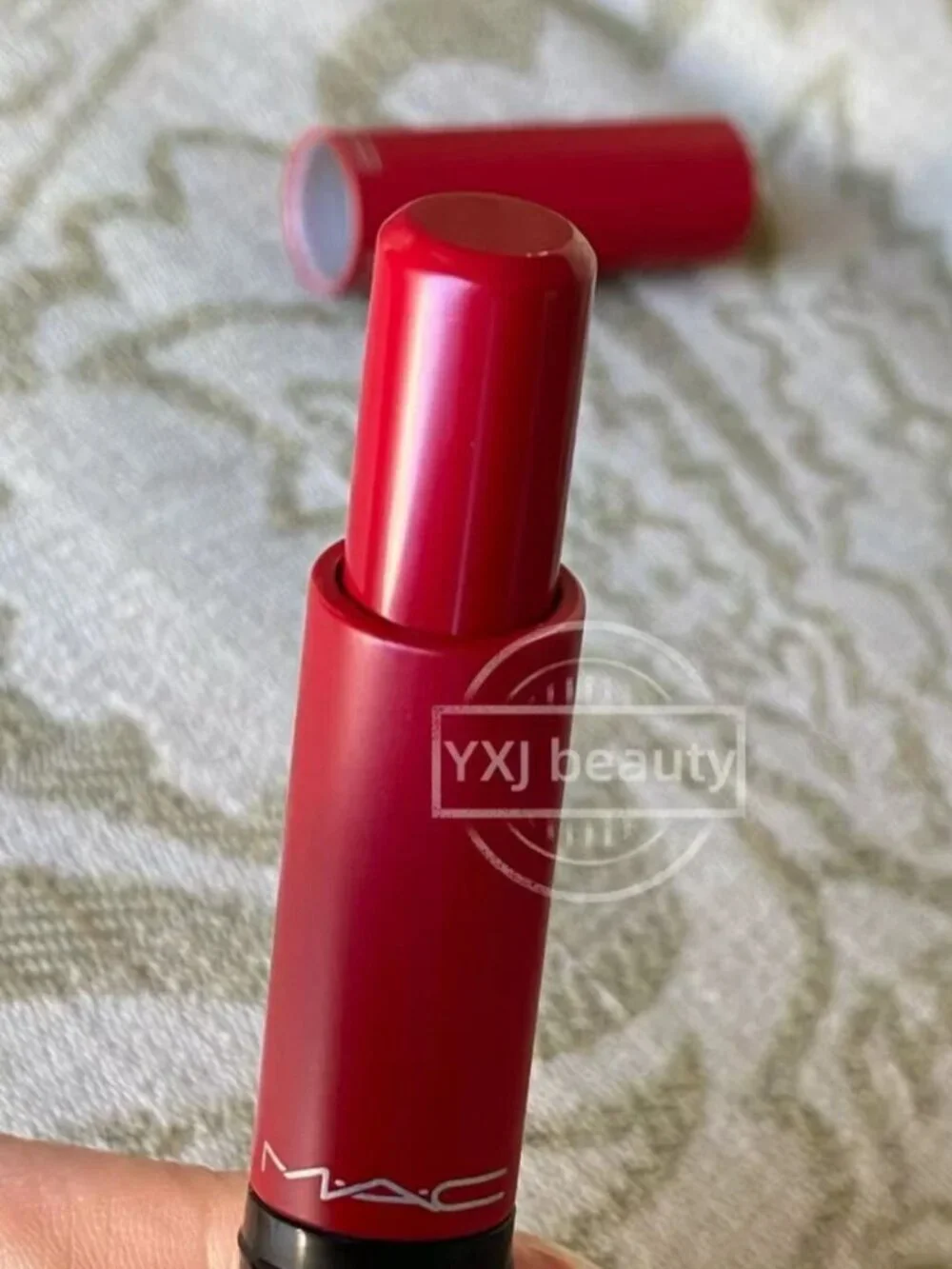 New MAC Liptensity Liptick~Life's Blood~Full Size 3 g/0.1 oz